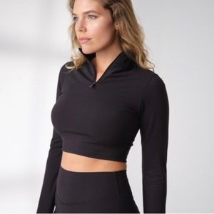 Balance Athletica Vitality Refine Cropped Zip in Midnight Black Never worn!